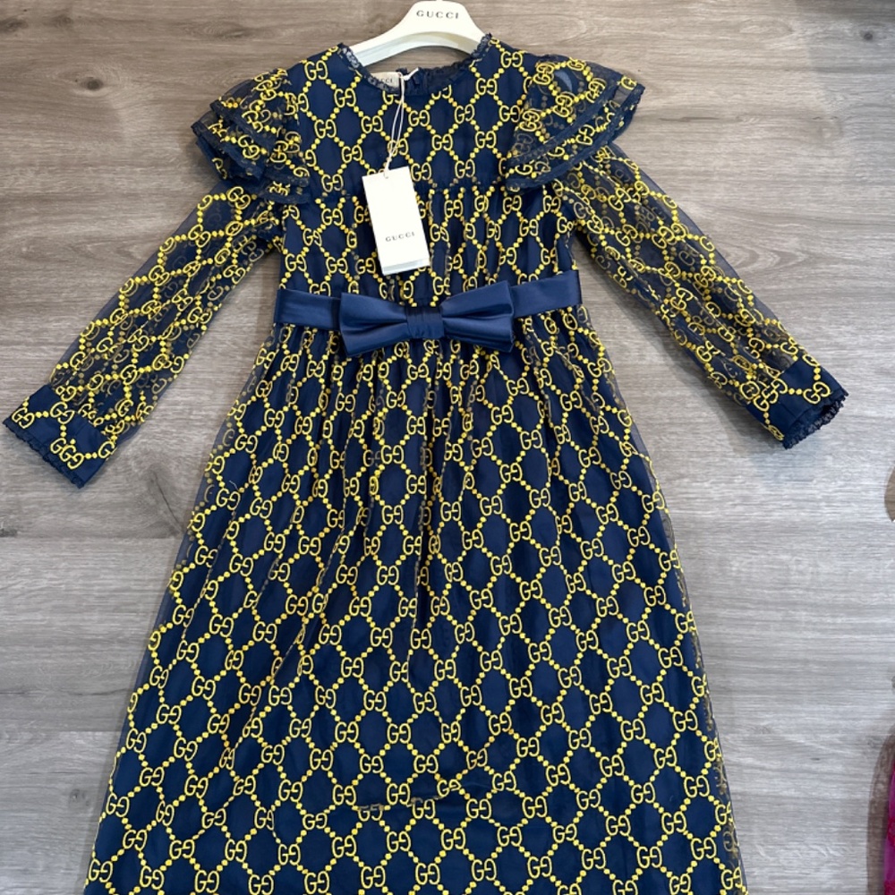 Price Drop ❤️ Gucci Tulle GG logo dress with sequin embroidery - Picture 4 of 14